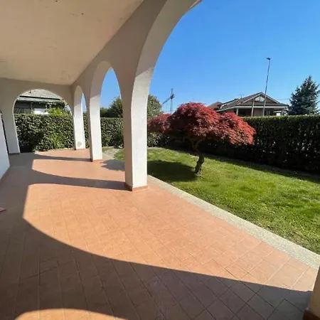 Casa Bianca Bruino, Privacy E Confort Apartamento